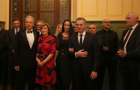 ONA ali ON 11 FOTO LJUBO VUKELIČ